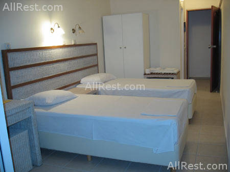 Saronis Hotel 2